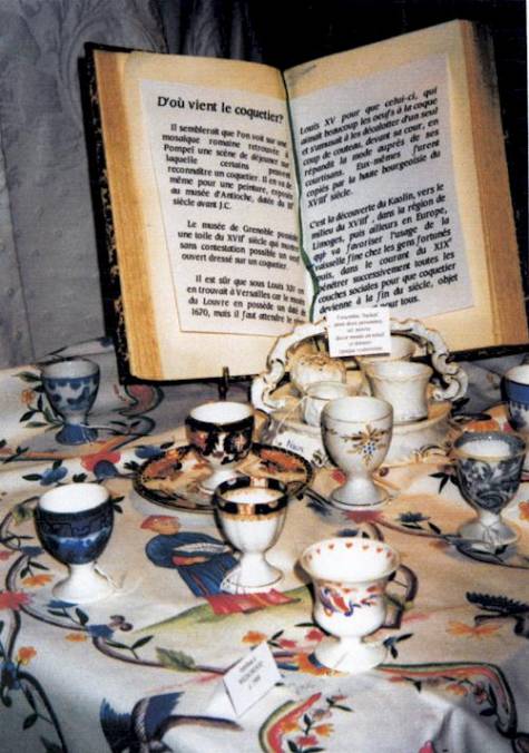 expo coquetiers louvre 1999 photo D